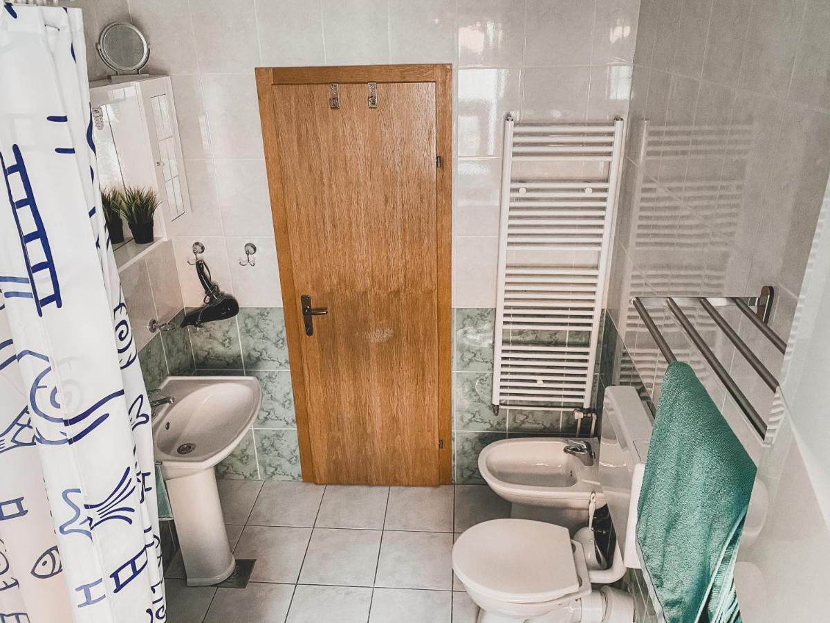 Helles 3 Schlafzimmer Apartment Zwischen Zagreb Zentrum & Natur Экстерьер фото
